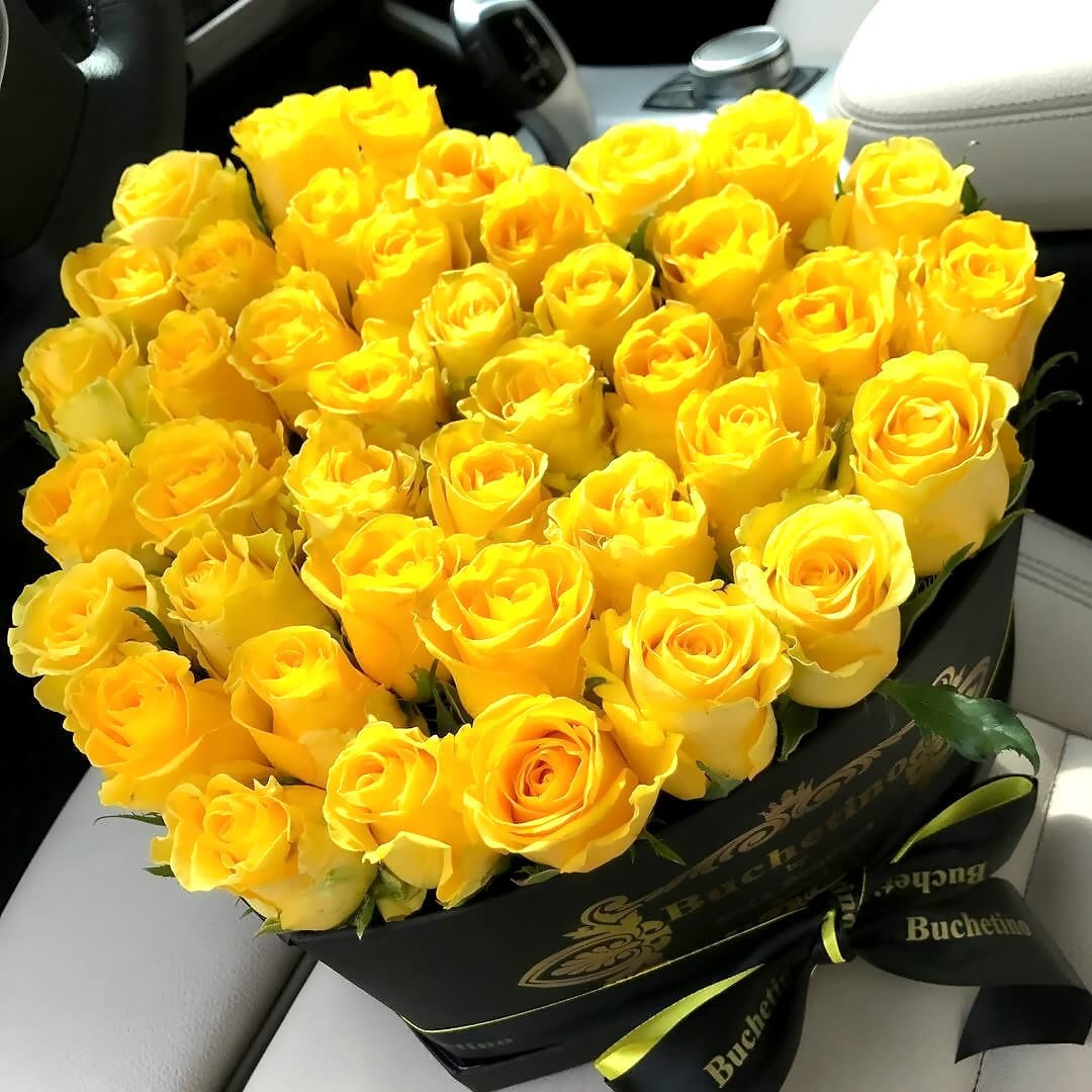 Можно ли дарить желтые розы девушке, маме или подруге